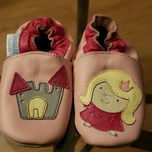 Baby girl slip on suede and leather shoes